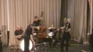 My Buckets got a hole in it   Classic Jazzband