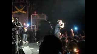 Ras Adonai & Dub Mastor-Real Ganjaman(CLUB 212-PEACE & LOVE TOUR FIDEL NADAL).AVI