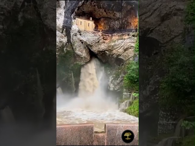 Covadonga: Impresionante