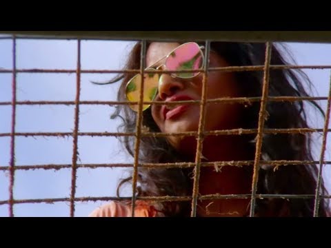 Matangi/Maya/M.I.A. (Clip 'The Immigrant Story')