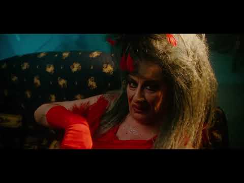 Mavile - Slippin' Down (Official Music Video)