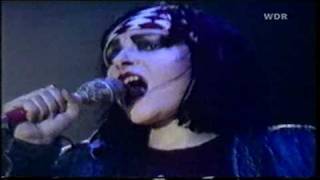 Siouxsie And The Banshees - Regal Zone (1981) Köln, Germany