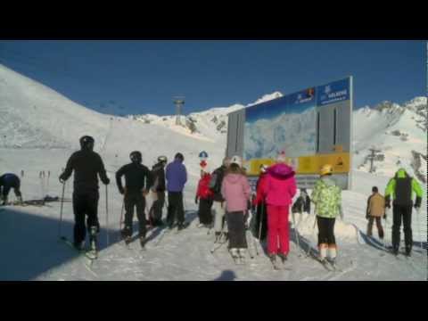 Arlberger Bergbahnen's 'Information Team'