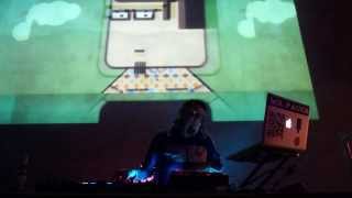 Mr. Pauer at TSL Lounge with special guest Santiago Betancur doing live painting