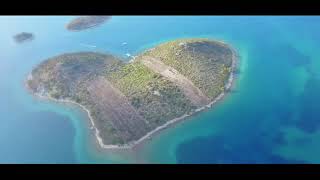 Nelly Furtado - Islands of Me