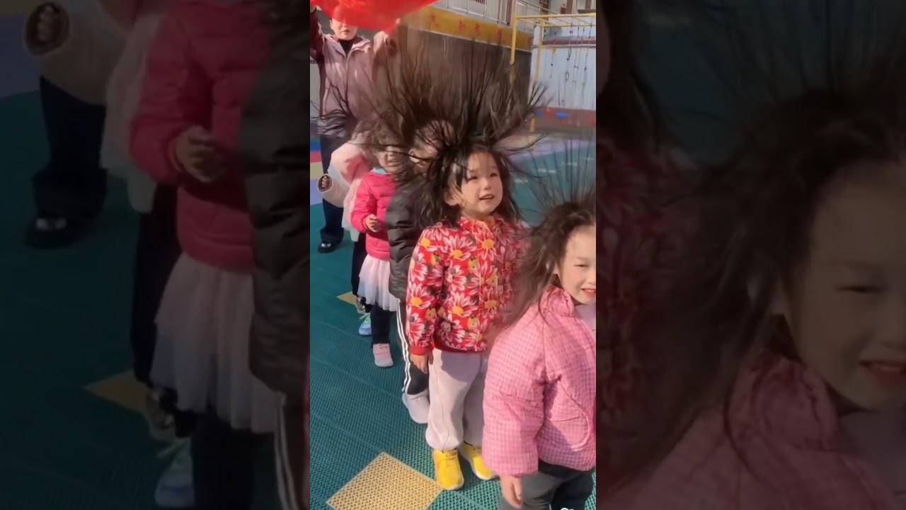 Kids' Hair Goes Crazy! Teacher's Funny Static Electricity Experiment!