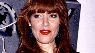 Katey Sagal 🔥 Bikini Photo Is A Feast For Eyeballs! Take a look