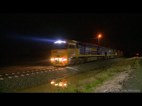 5MA5 Pacific National Container Train - PoathTV Australian Rail Freight Transport
