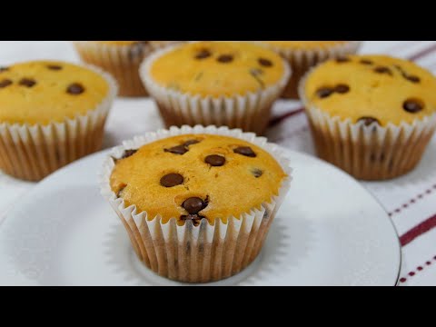 Cómo preparar MUFFINS/CUPCAKES con Chispas de CHOCOLATE | Victoria Abanto