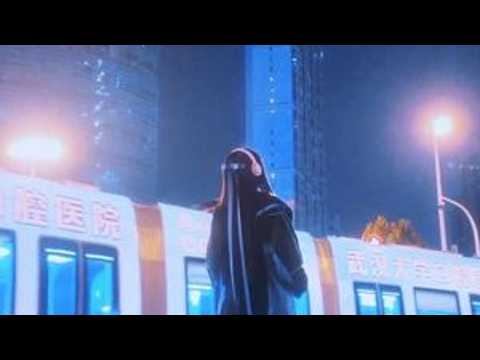 这么酷的有轨电车赛博科技感，五一你会为这个镜头来武汉的 对吧 #武汉 #有轨电车 #武汉旅游打卡 #武汉旅游攻略 #武汉美好推荐官