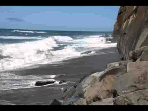 Relaxing Oregon Coast Surf