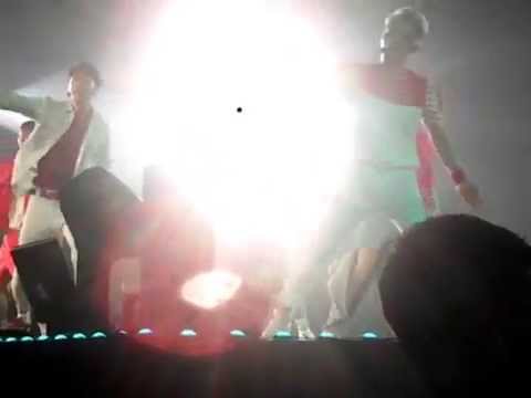 150927 SHINee - Love Sick @ SWC4 in Bangkok