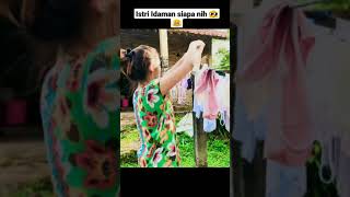Download lagu istri Idaman lagi jemur pakaian 👍😂 mp3