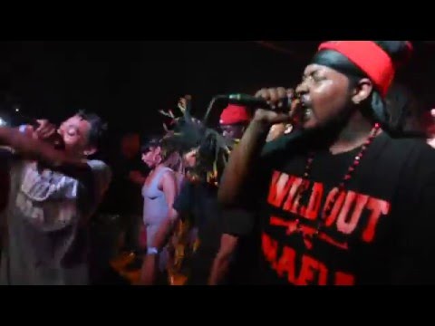 WILD OUT E.N.T - MIKE B, REDD AND LAA STEVE (PERFORMING) AT THE FUBAR