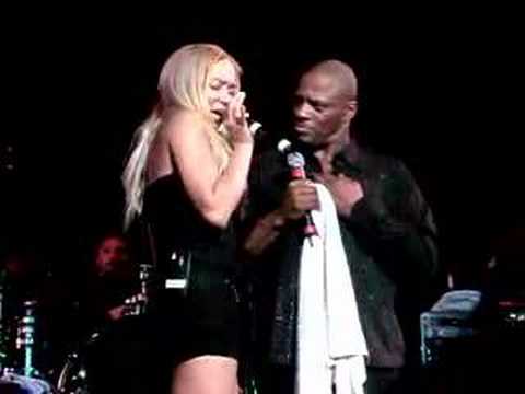 ALEXANDER O'NEAL @ NEWCASTLE CITY HALL 22-04-2007