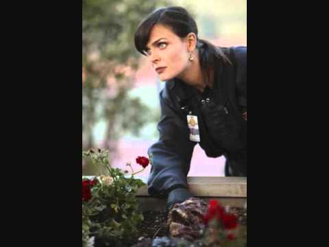 Bones Promo Pictures - 6x20 - The Pinocchio in the Planter