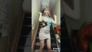 TikTok 腰振り
