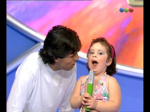 El Show Musical De Los Chicos, Rocío Baila Y Canta - Videomatch
