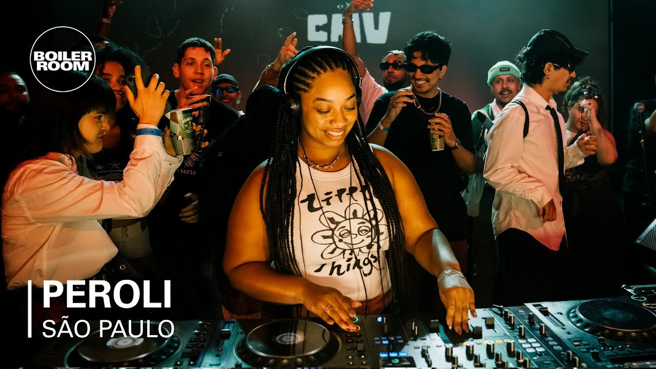Peroli - Boiler Room x COMO VOCÊ: Joga Bonito