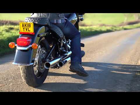 Harley-Davidson Heritage Classic Exhaust Sound with Vance & Hines Eliminator 300
