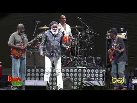 KING SOUNDS AT REGGAE ICONS CONCERT 2018 - HONOURING DENNIS BROWN