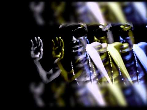 Modenine ft Tha Suspect and R cube - We Dey Grind (Video)