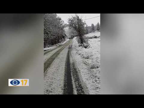 La neve è arrivata: fiocchi bianchi nelle Marche. Il video girato a Montecopiolo