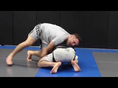 UFC 180  Guillotine Choke Breakdown /Quick Tutorial