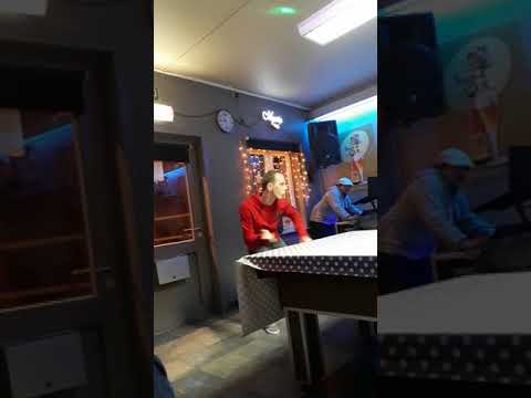 Sam gooris live @ donky's(1)