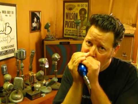 Custom Vintage Shure 707A with Black Controlled Reluctance Element Bullet Vocal Harp Mic