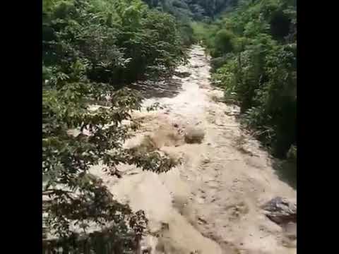 Río garrapatas, Valle del Cauca Colombia