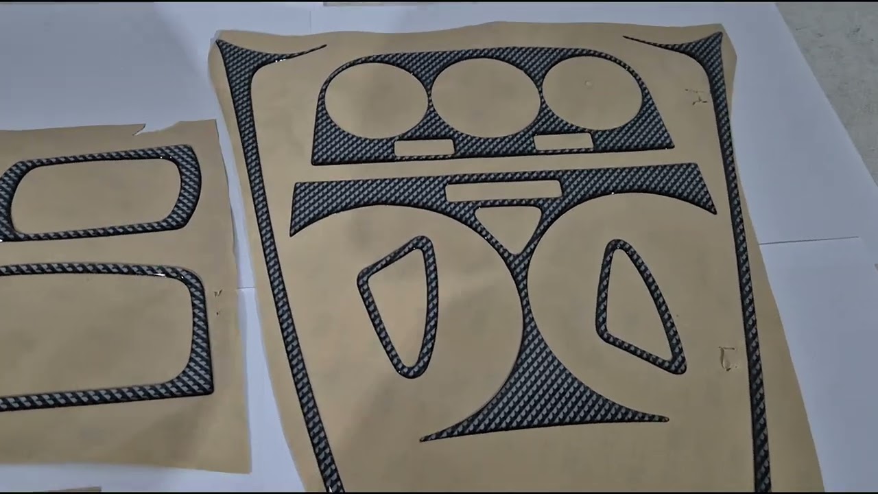 Opel Corsa D 2007-2014 гг. Накладки на Панель Приборов Карбон Video 1