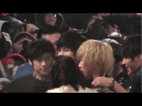 20121229 FTISLAND 2AM @ SBS Gayo Daejun Red Carpet