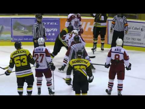 hokejbox  Žihadla vs. Havlíčkův Brod ... 28. října 2017