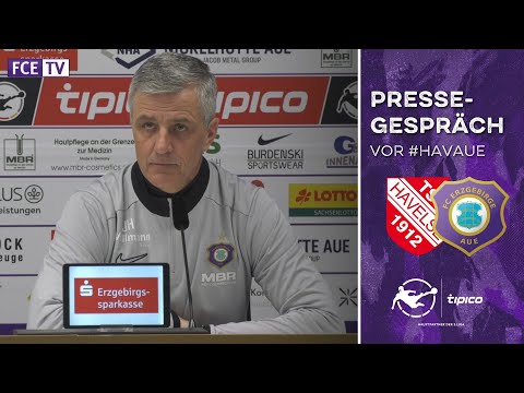 The press conference before the away game against TSV Havelse
