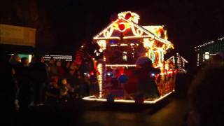 preview picture of video 'Silver Dollar City Christmas Parade 2010'