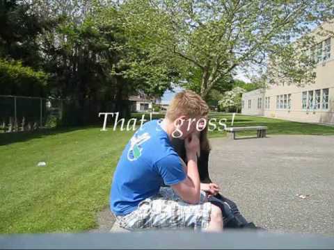 Lo Siento, Tu Éres Feo w/ subtitles (I'm sorry, you're ugly)