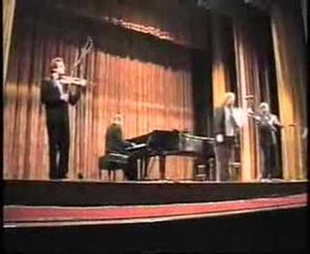 A freilecher shnaidrl.The Moscow Ensamble of Jewish Music Mitzvah; V. Lenzon