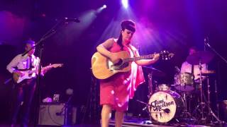 Tami Neilson "Whiskey &amp; Kisses" - Live!