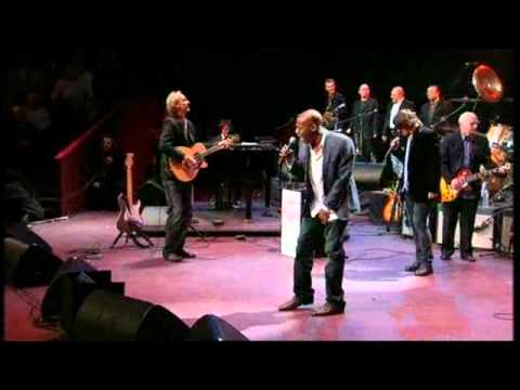 download lagu mp3 mp4 Andrew Roachford Mike And The Mechanics, download lagu Andrew Roachford Mike And The Mechanics gratis, unduh video klip Andrew Roachford Mike And The Mechanics