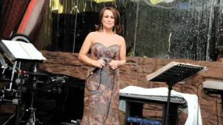Assyrian music   Julie Yousif   جولي يوسف   خكا يقورا
