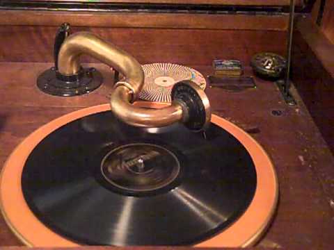 JAN GARBER VIVA-TONAL - GUESS WHO - ROARING 20'S VICTROLA.MP4