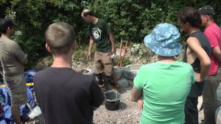 Earth Tyre Brick Wall Workshop (Self-Building an Earthship)