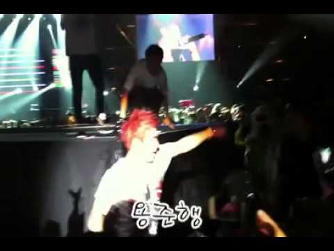 [Fancam] 110814 United Cube Concert - VIU (Dongwoon)