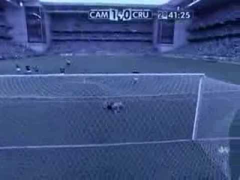 Golaço de Fernandinho - Atlético-MG 1 x 0 Cruzeiro - Brasileirão - 13/10/2013