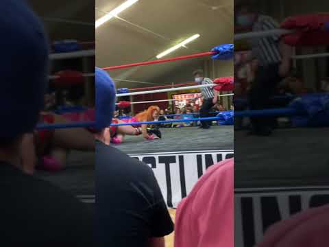 Becca and Davianne trying to get submission moves in the ring! (Limitless wrestling)