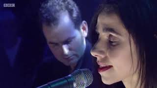 PJ HARVEY // 1996-12-11 Jools Holland - That Was My Veil 3 A+