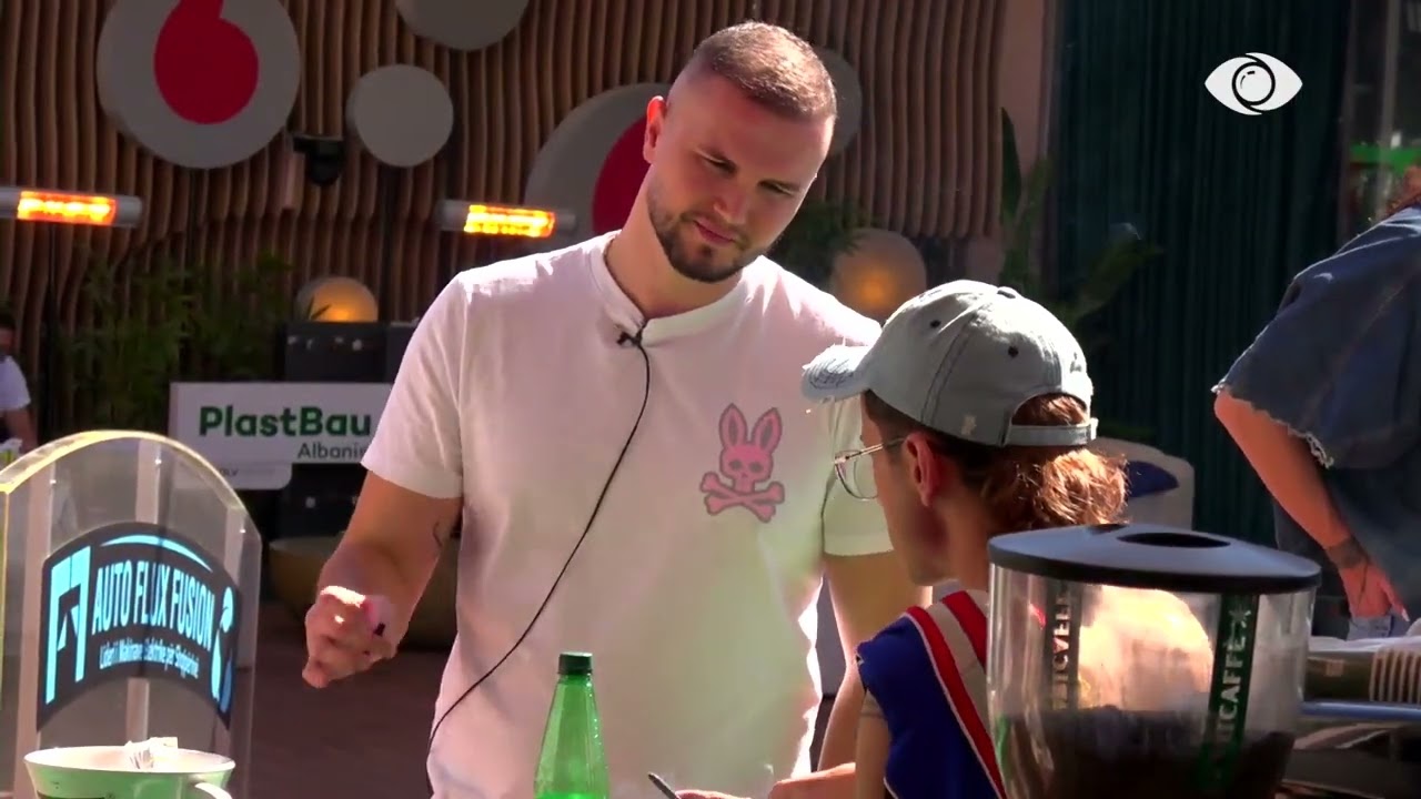 Sa ke ti moshën, unë kam shkollën/ Vijon debati mes Shkëlzenit dhe Vserlos