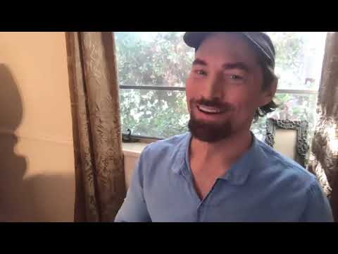 Creating a Rockstar Portfolio with Dominic Domingo