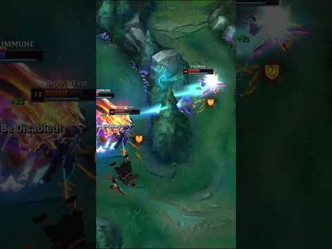 Poor ezreal #leagueoflegends #leagueshorts #solo #faker